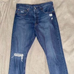 Levis 501 Distressed High Rise Skinny